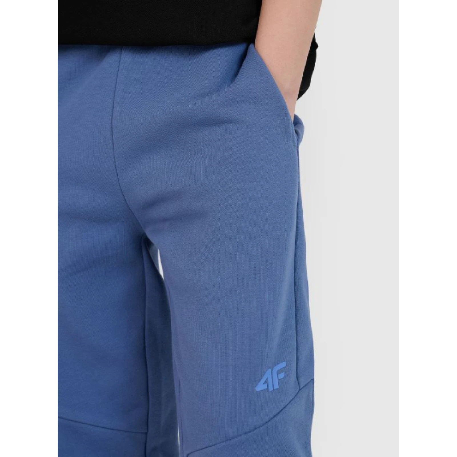 Fiú melegítő nadrágok 4F JUNIOR TROUSERS CAS M1103-33S-BLUE · záber 4