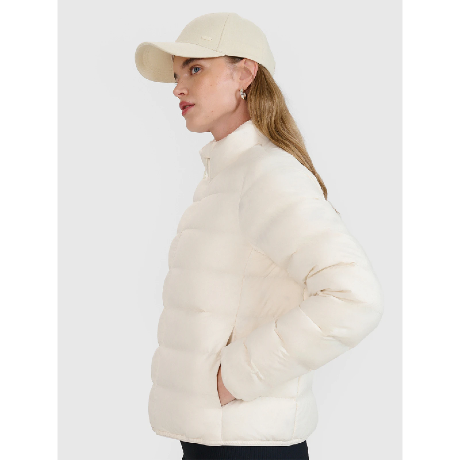 Női dzseki 4F DOWN JACKET-WSS25TDJAF536-11S-OFF WHITE · záber 4