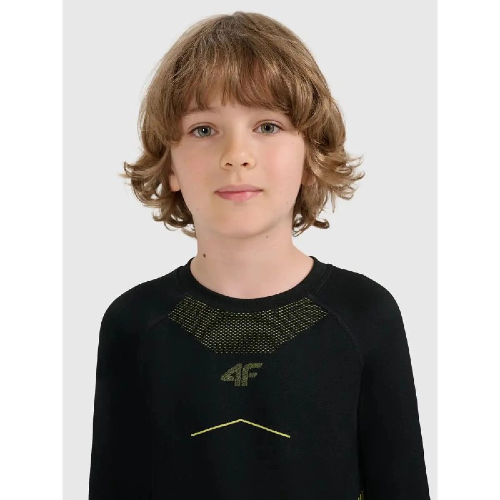 Fiú hőszigetelő alsónemű felső és alsó rész 4F JUNIOR SEAMLESS UNDERWEAR M248-4FJWAW25USEAM248-20S-DEEP BLACK · záber 5