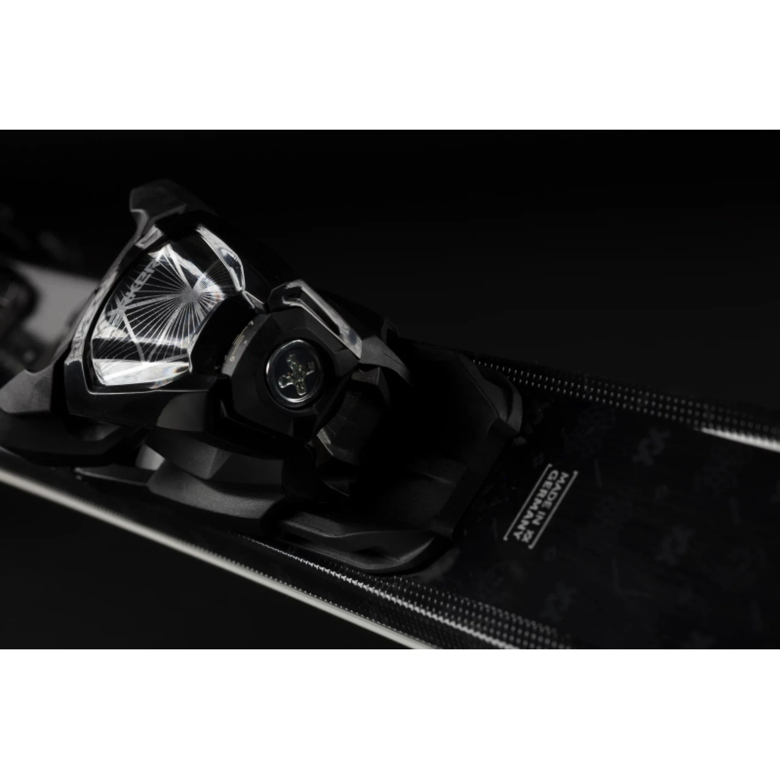 Női allmountain síléc kötéssel VOLKL FLAIR 72 + VMOTION 9 GW LADY BLACK · záber 4