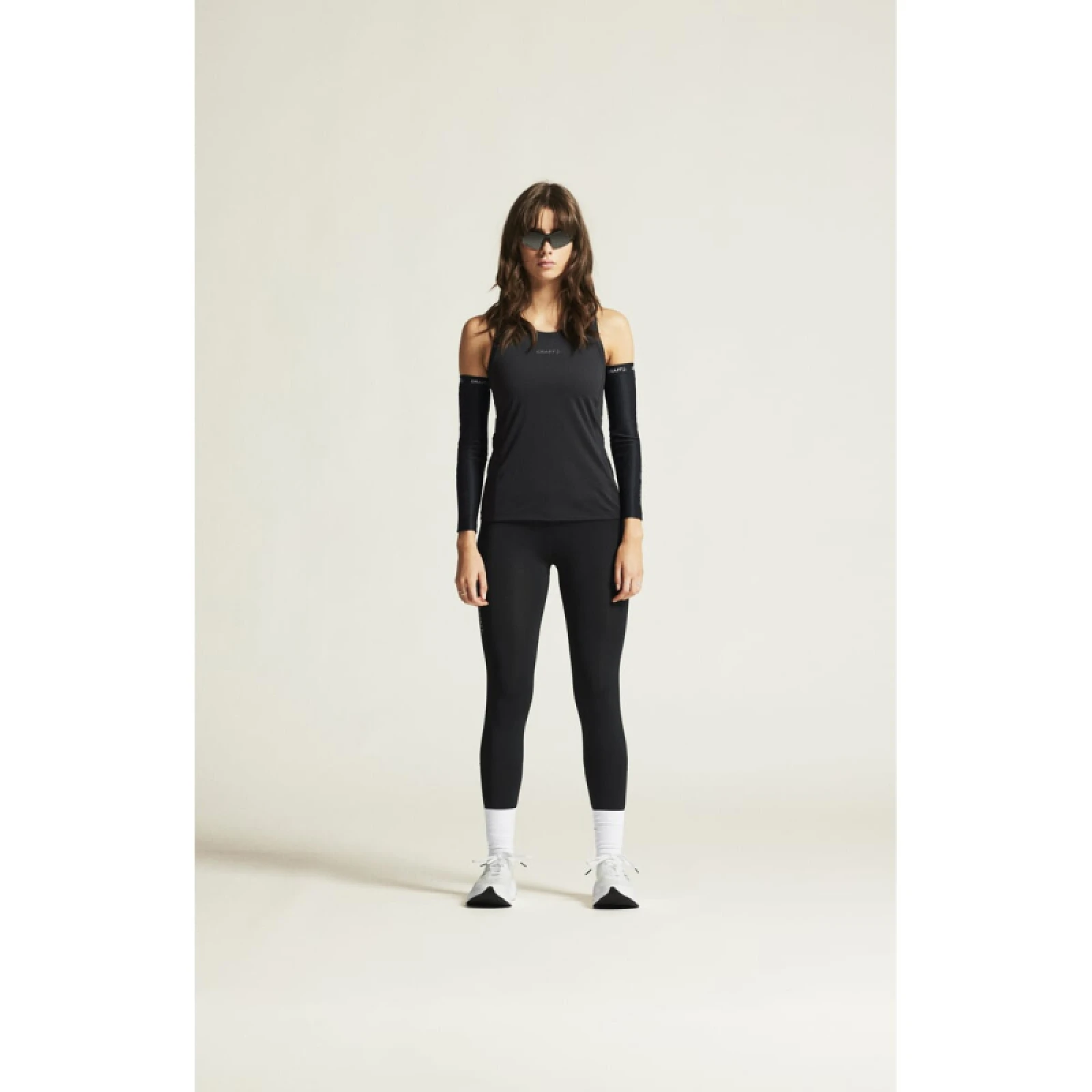 Női edzőtop CRAFT ADV Essence Singlet 2 W · záber 12