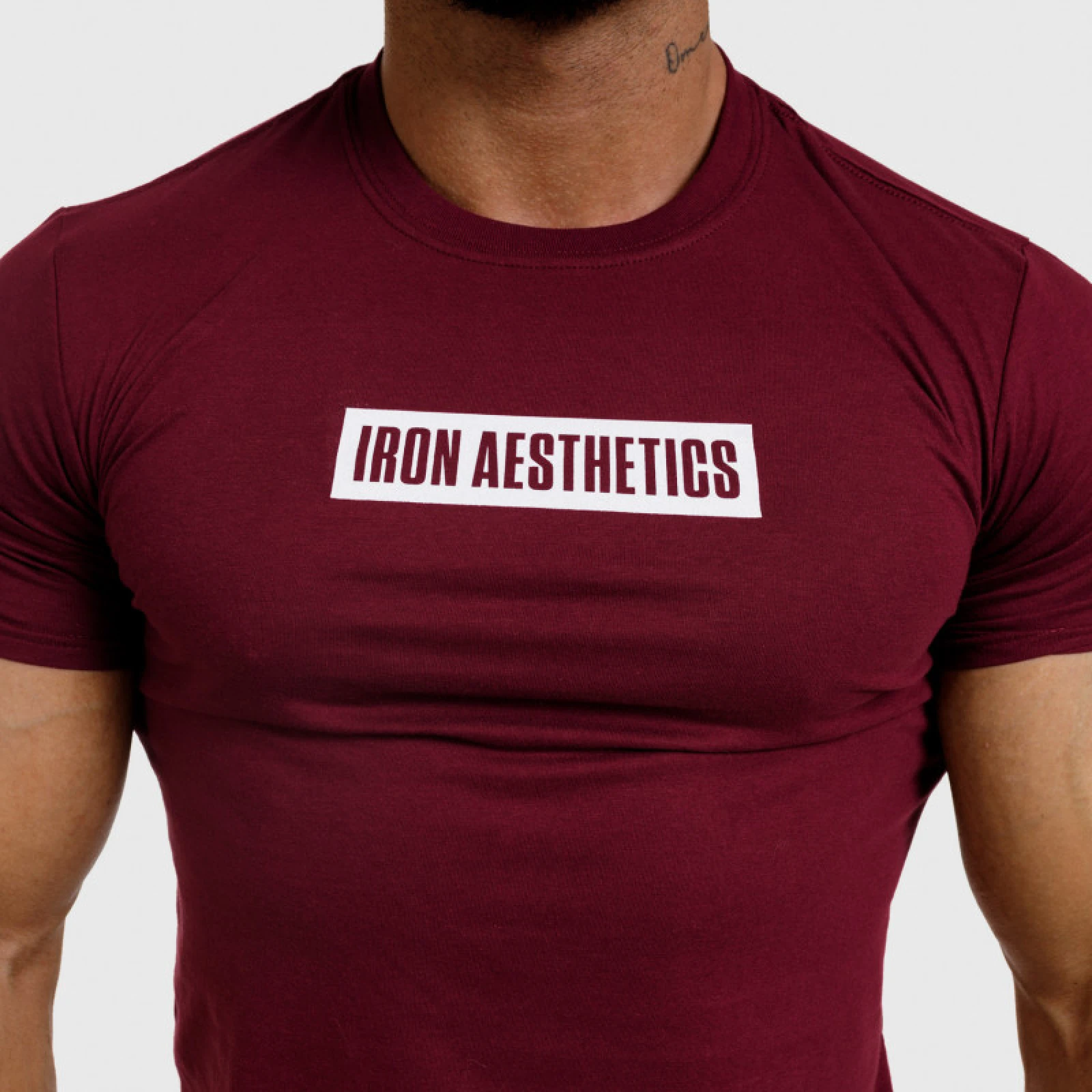 Férfi fitness póló Iron Aesthetics Boxed, bordó · záber 2