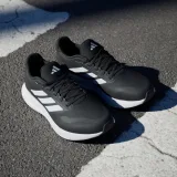 Férfi sportcipők (edzőcipők) ADIDAS Runfalcon 5 Wide M core black cloud white core black · záber 5
