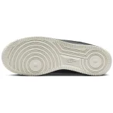 Nike Air Force 1 '07 - 41 · záber 2