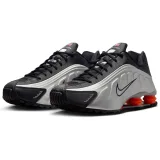 Nike Shox R4 - 41 · záber 11