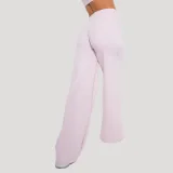 GymBeam Women‘s Flow Straight Pants Blush · záber 2