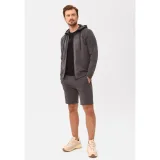 Férfi melegítőnadrág rövidnadrág VOLCANO MERO-701-GRAPHITE · záber 3