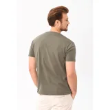 Férfi rövid ujjú póló VOLCANO LIQUID-302-KHAKI · záber 3