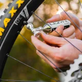 CO2 pumpa kerékpárhoz (inflátor) LEZYNE CONTROL DRIVE CO2 WITH 25G CARTRIDGE · záber 4