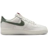 Nike Air Force 1 '07 - 41 · záber 11