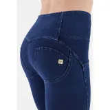 Női jeggings nadrág FREDDY WR.UP® superskinny push up 7 8 jeggings with high waist and buttons-Blue · záber 7