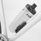 Biciklis palack FIDLOCK set láhve s držákem BOTTLE TWIST průhledná bílá 600 ml · záber 2