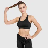Varrás nélküli sportmelltartó Iron Aesthetics Seamless Butt, fekete · záber 3