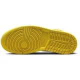 Nike Air Jordan 1 Mid - 44 · záber 2