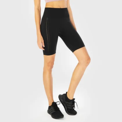 SQUATWOLF Women‘s shorts Infinity Seamless Black