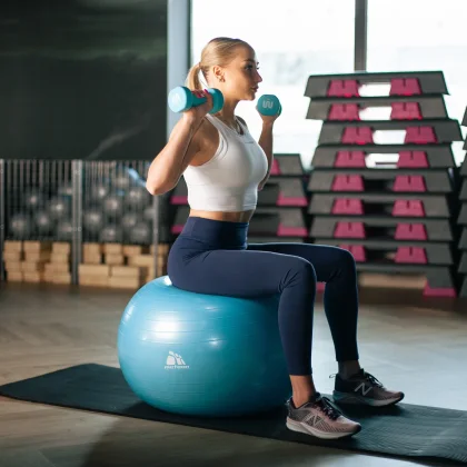 Piłka fitness Meteor z pompką 65 cm niebieski