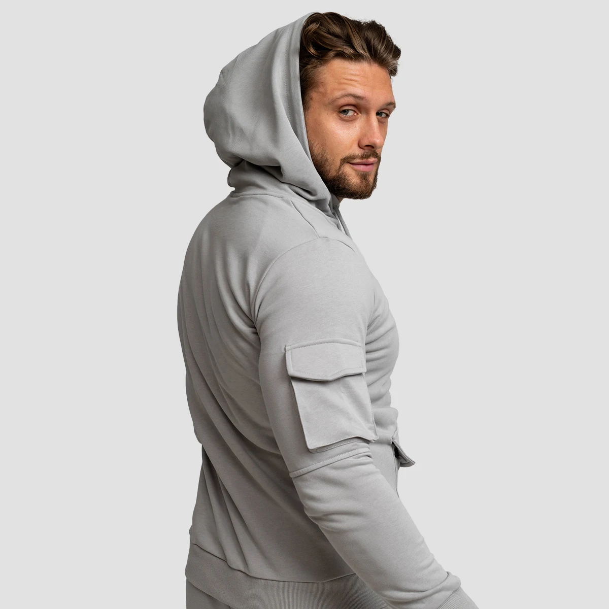 GymBeam Men‘s TRN Hoodie Grey - Kolor: Szary | Waga: 0,754 g | Opakowanie: 26 · záber 3