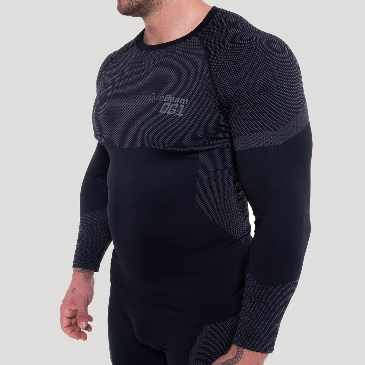 GymBeam OG1 Seamless Longsleeve Black/Grey - Rozmiar: XXL | Kolor: Czarny | Waga: 0,355 g | Opakowanie: 60 · záber 3