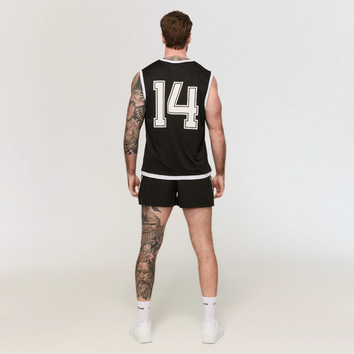 GymBeam Men‘s Varsity Tank Top Black - Rozmiar: XXL | Kolor: Czarny | Waga: 0,2 g | Opakowanie: 92 · záber 5