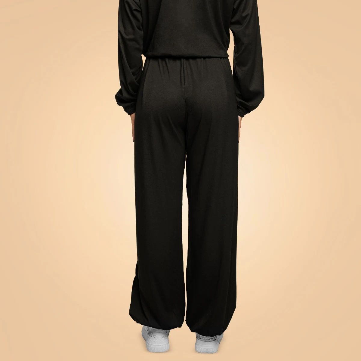 BeastPink Women‘s Breeze Pants Black · záber 3