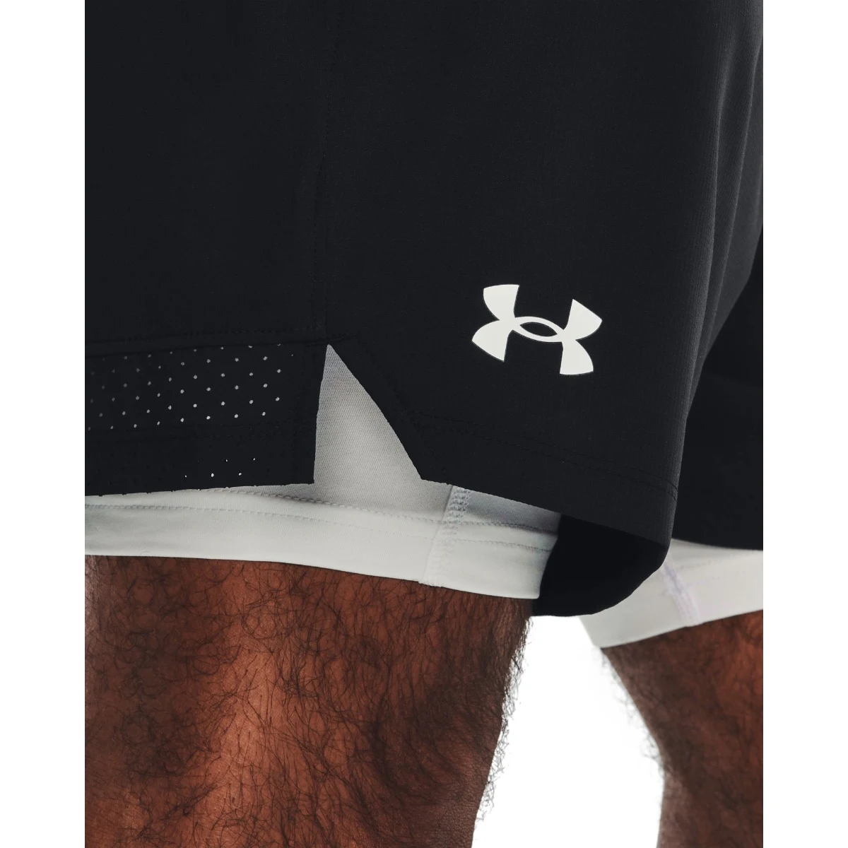 Under Armour - Men‘s shorts Vanish Woven 2in1 Sts Black - Rozmiar: XXL | Kolor: Czarny | Waga: 0,227 g · záber 3