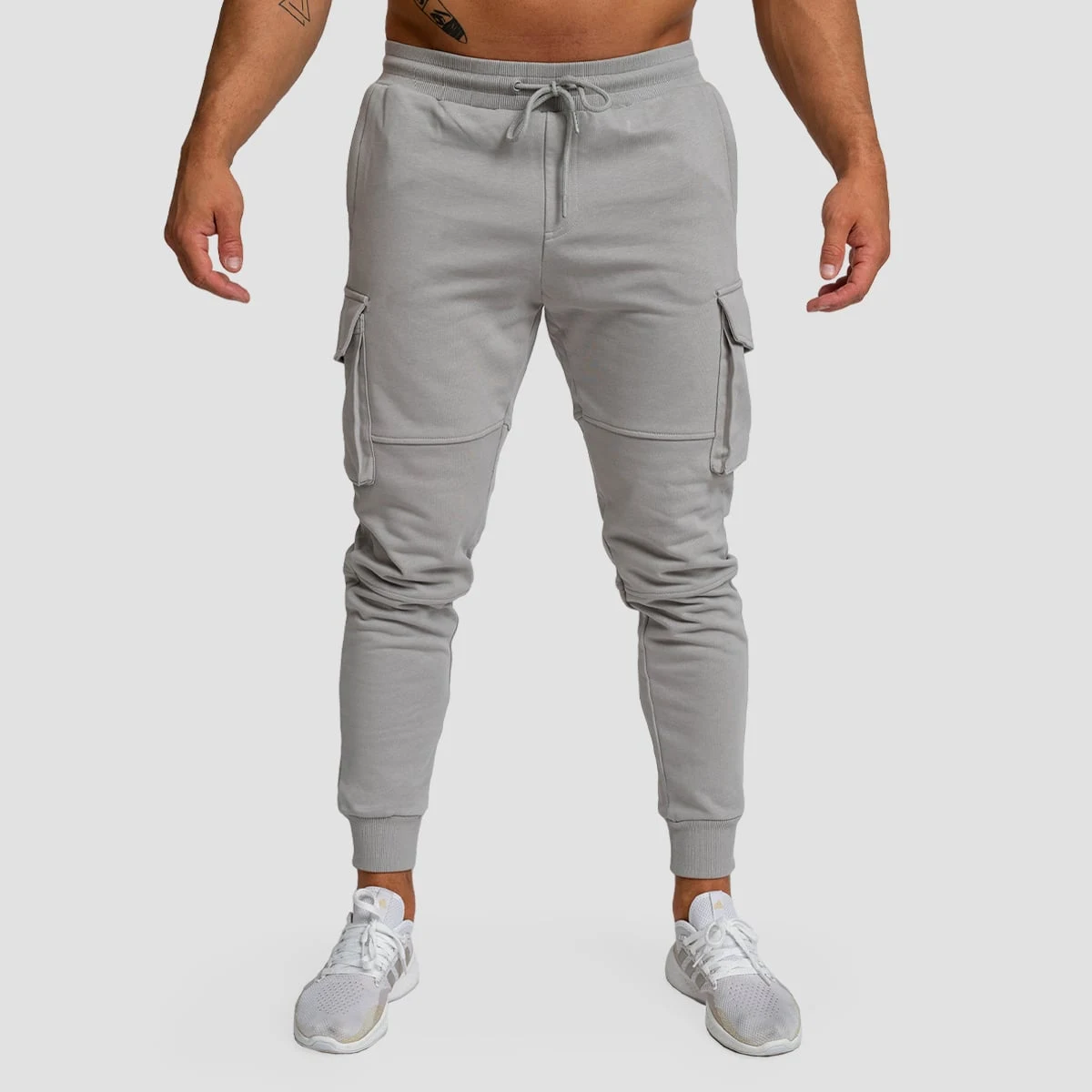 GymBeam Men‘s TRN Joggers Grey - Kolor: Szary | Waga: 0,679 g | Opakowanie: 34 · záber 1