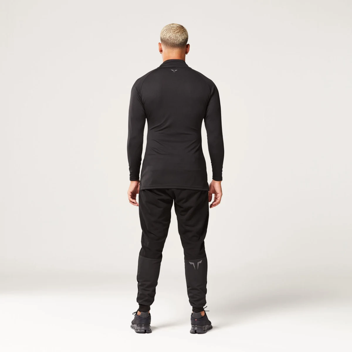 SQUATWOLF Men‘s Hoodie Code Run The City Black - Rozmiar: XXL | Vek: Dorośli | Pohlavie: Męskie | Waga: 0,23 g | Opakowanie: 25 · záber 2