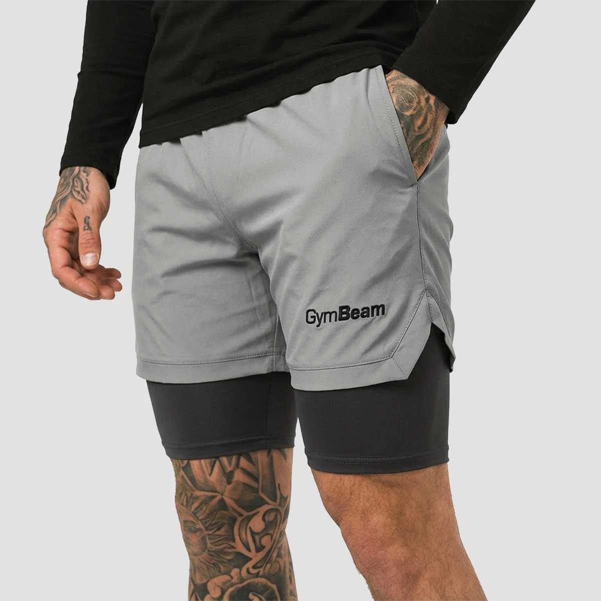 GymBeam Men‘s 2in1 Shorts Iron Smoke - Rozmiar: XXL | Kolor: Szary | Waga: 0,28 g | Opakowanie: 85 · záber 2