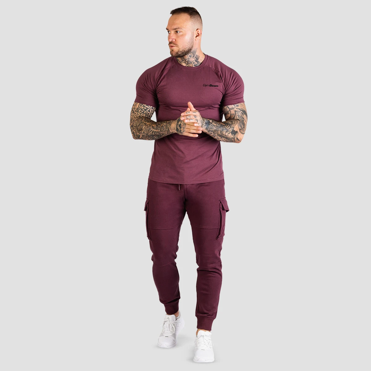 GymBeam Men‘s Fitted TRN T-shirt Eggplant - Rozmiar: S | Kolor: Fioletowy | Waga: 0,18 g | Opakowanie: 110 · záber 5