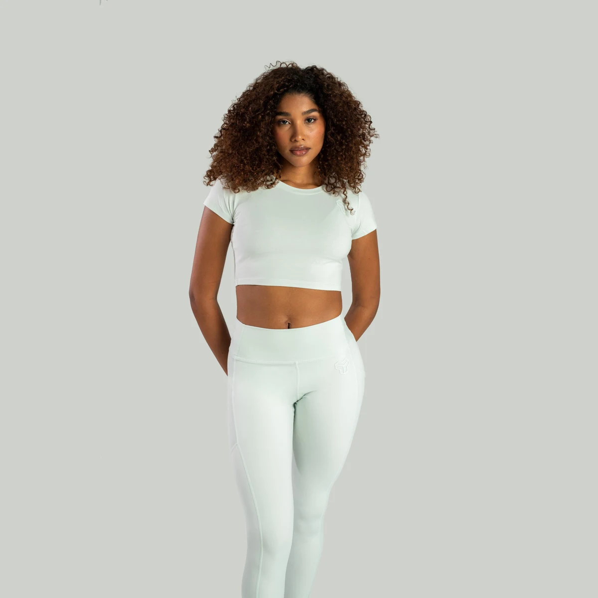 STRIX Damski Crop Top Essential Moon Grey · záber 5