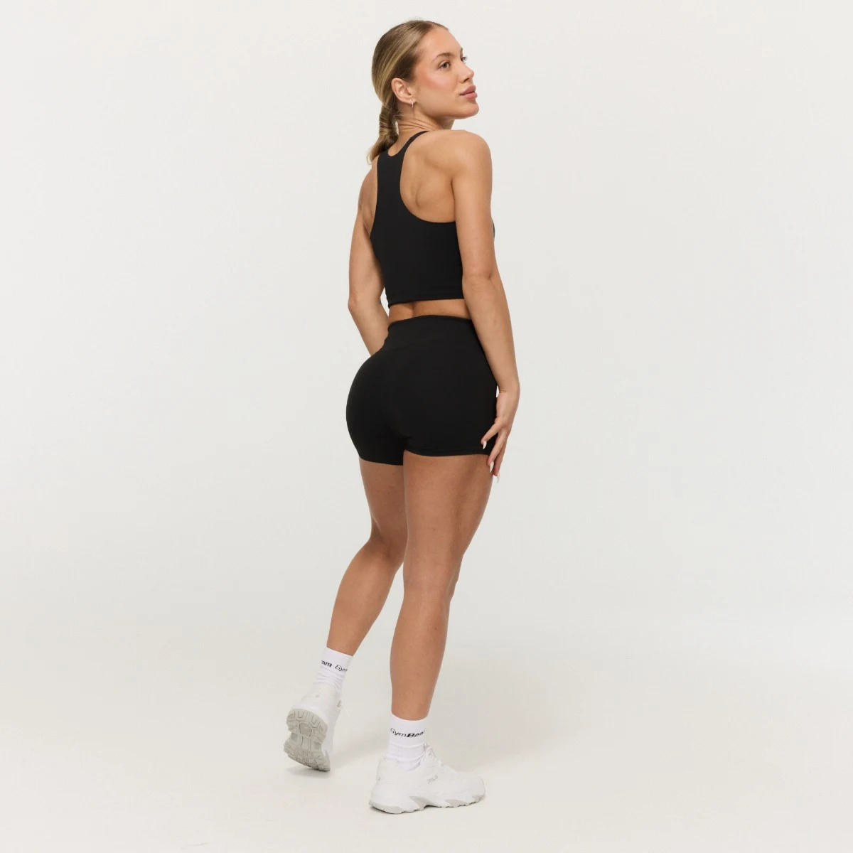 GymBeam Women‘s BEAT Shorts Black - Rozmiar: S | Kolor: Czarny | Waga: 0,07 g | Opakowanie: 40 · záber 5