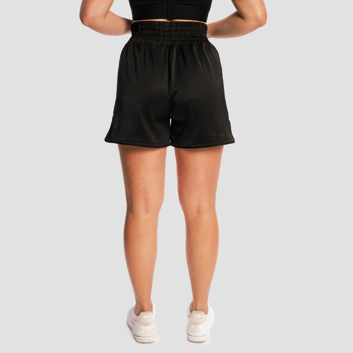GymBeam Women‘s Combat Boxing Shorts Black - Rozmiar: XS | Kolor: Czarny | Waga: 0,16 g | Opakowanie: 85 · záber 5