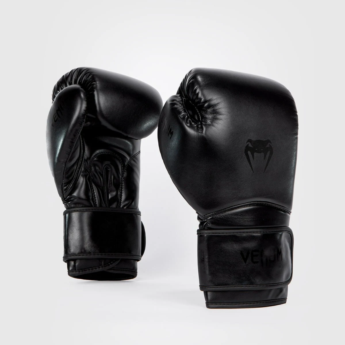 Venum Boxing Gloves Contender Black/Black - Rozmiar: 10 | Kolor: čierna | Grupa wiekowa: Dorośli | Waga: 0,756 g · záber 1