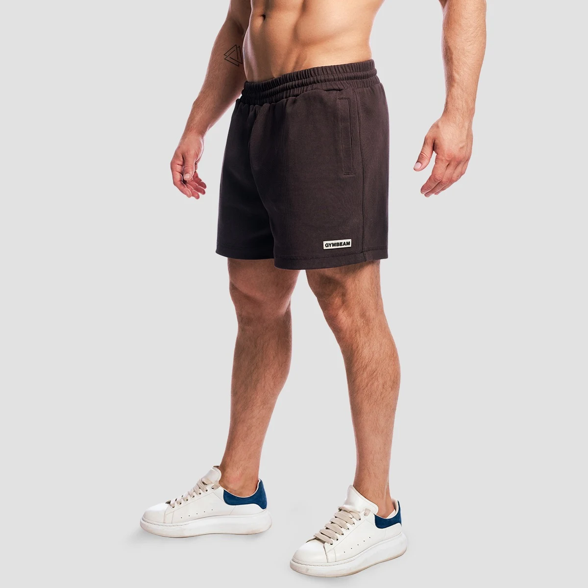 GymBeam Aura Shorts Tee Brown - Rozmiar: S | Kolor: Brązowy | Waga: 0,38 g | Opakowanie: 32 · záber 4