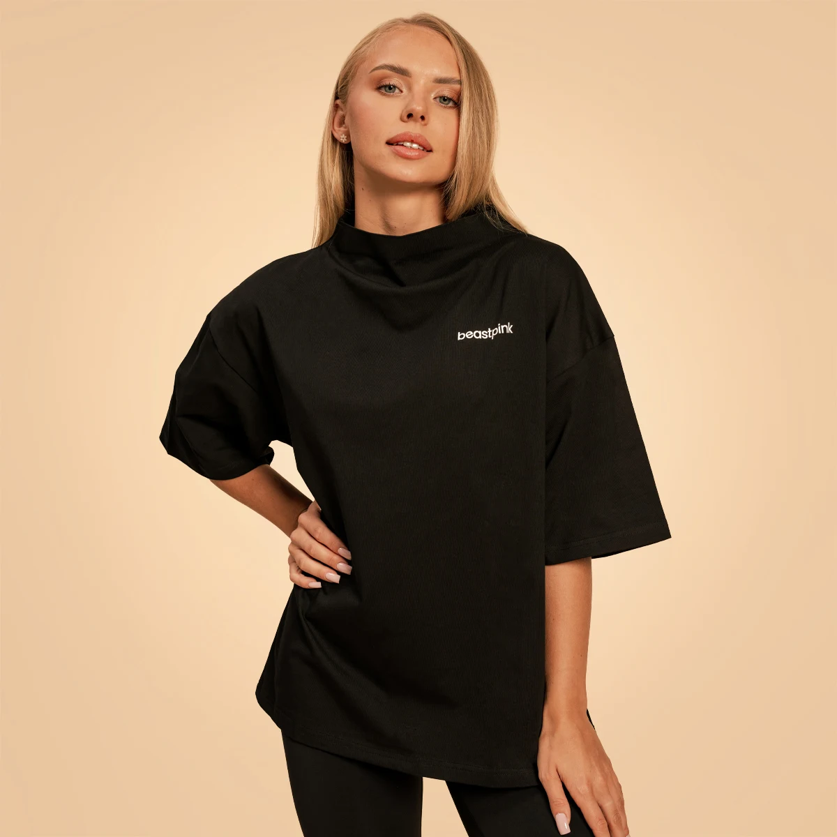 BeastPink Women‘s Bliss Oversized top Black · záber 5
