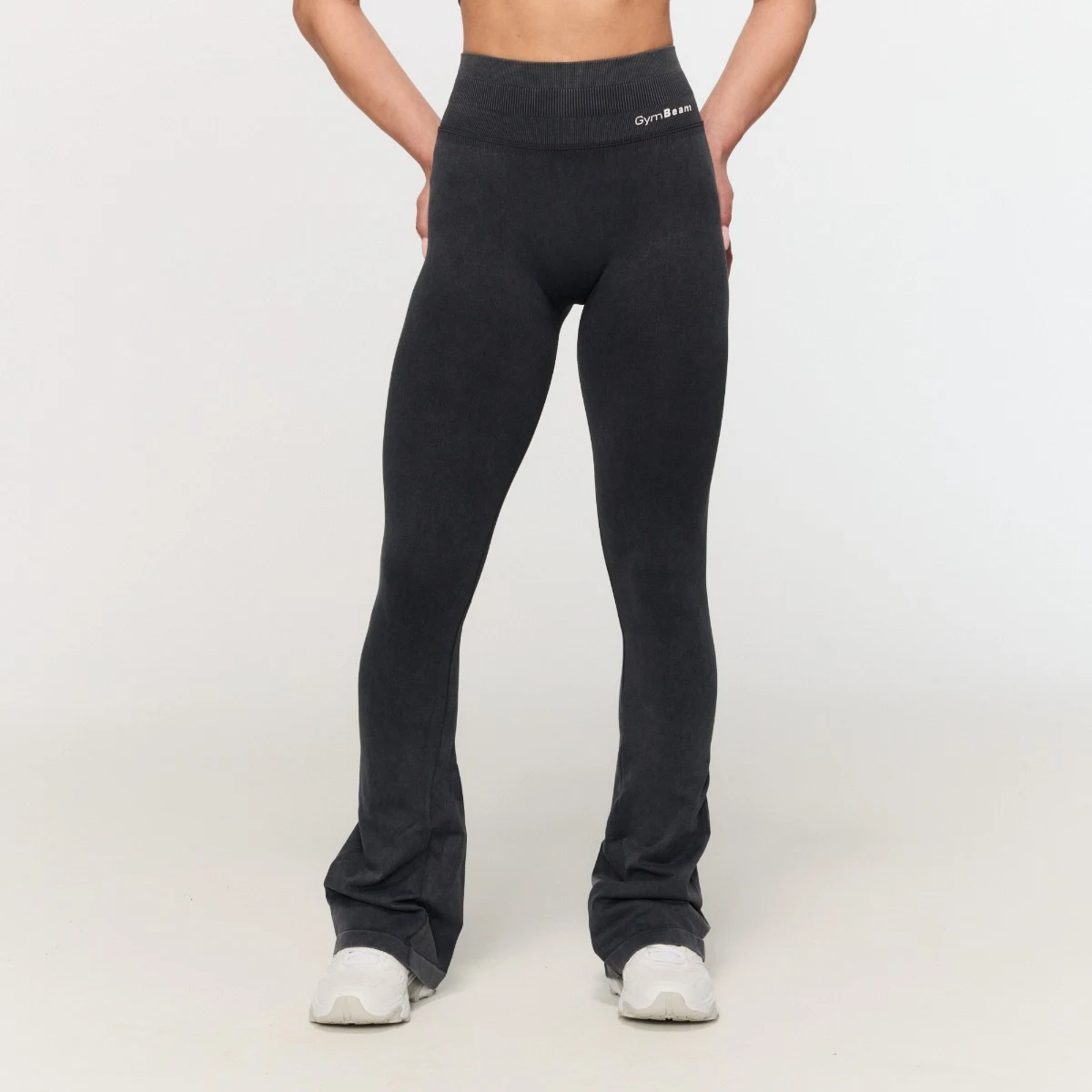 GymBeam Women‘s Fierce Seamless Pants Dark Grey · záber 2