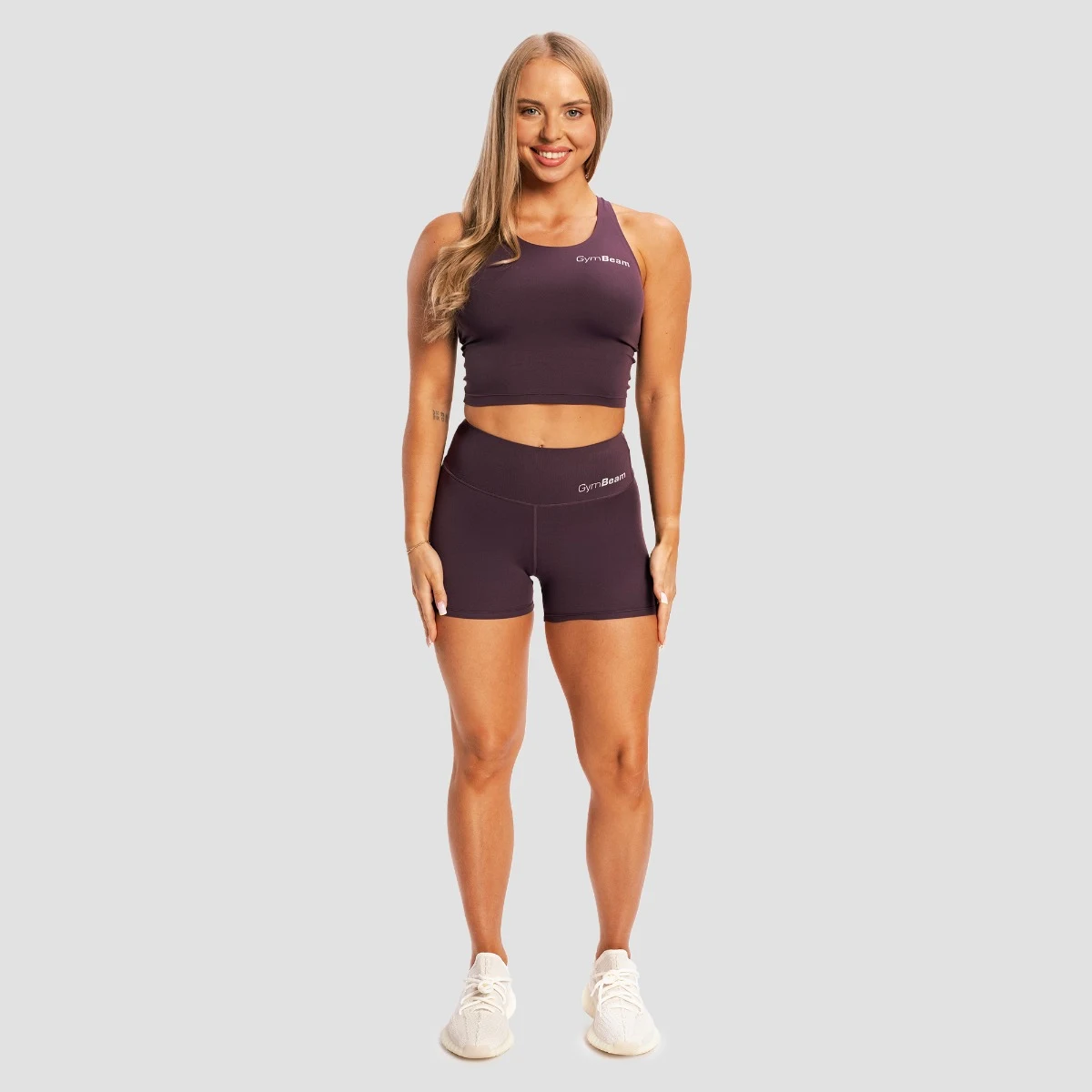 GymBeam Women‘s BEAT Shorts Berrywood - Rozmiar: XS | Kolor: Fioletowy | Waga: 0,06 g | Opakowanie: 40 · záber 4