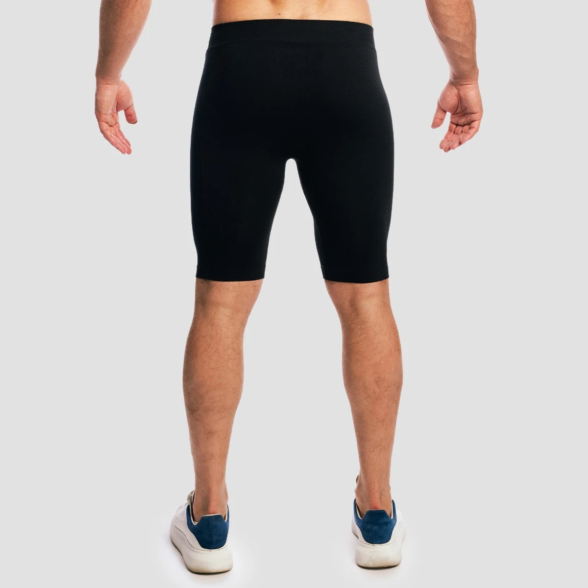 GymBeam Fuse Shorts Black - Rozmiar: S | Kolor: Czarny | Waga: 0,08 g | Opakowanie: 50 · záber 4