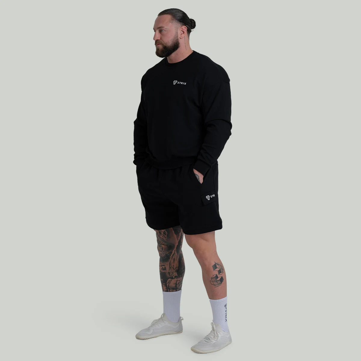 STRIX ZOA Shorts Black · záber 5