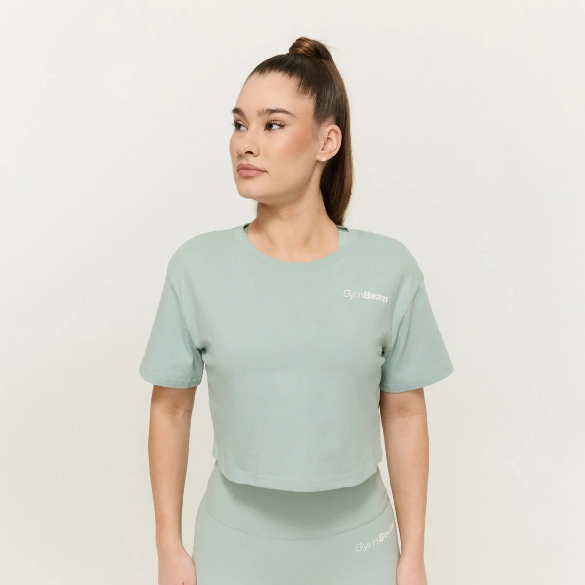 GymBeam Women‘s Limitless Cropped T-shirt Eucalypt - Rozmiar: XL | Kolor: Zielony | Waga: 0,14 g | Opakowanie: 120 · záber 1