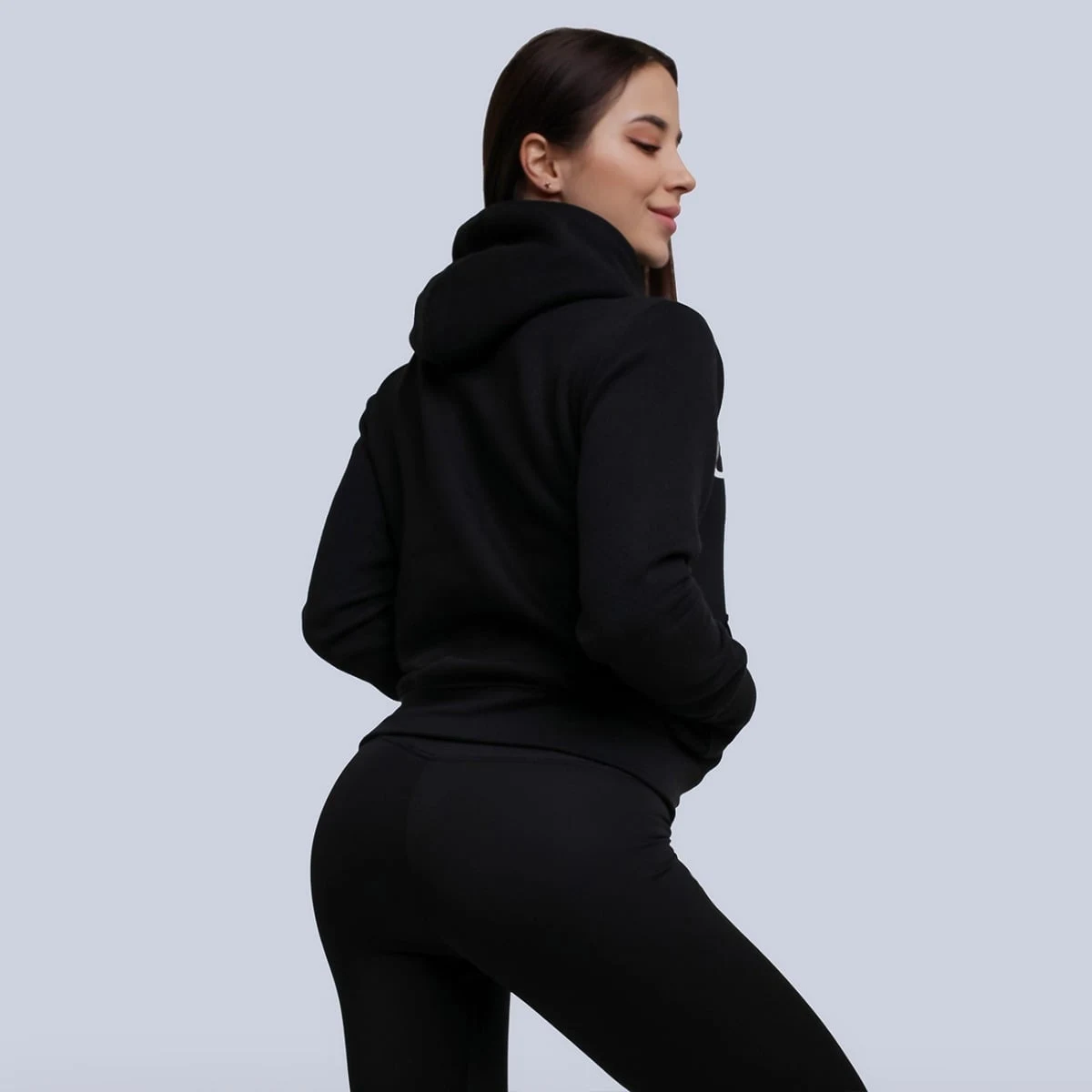 GymBeam Damska bluza Athlete Black - Rozmiar: XS | Pohlavie: Damskie | Vek: Dorośli | Waga: 0,43 g | Opakowanie: 25 · záber 2