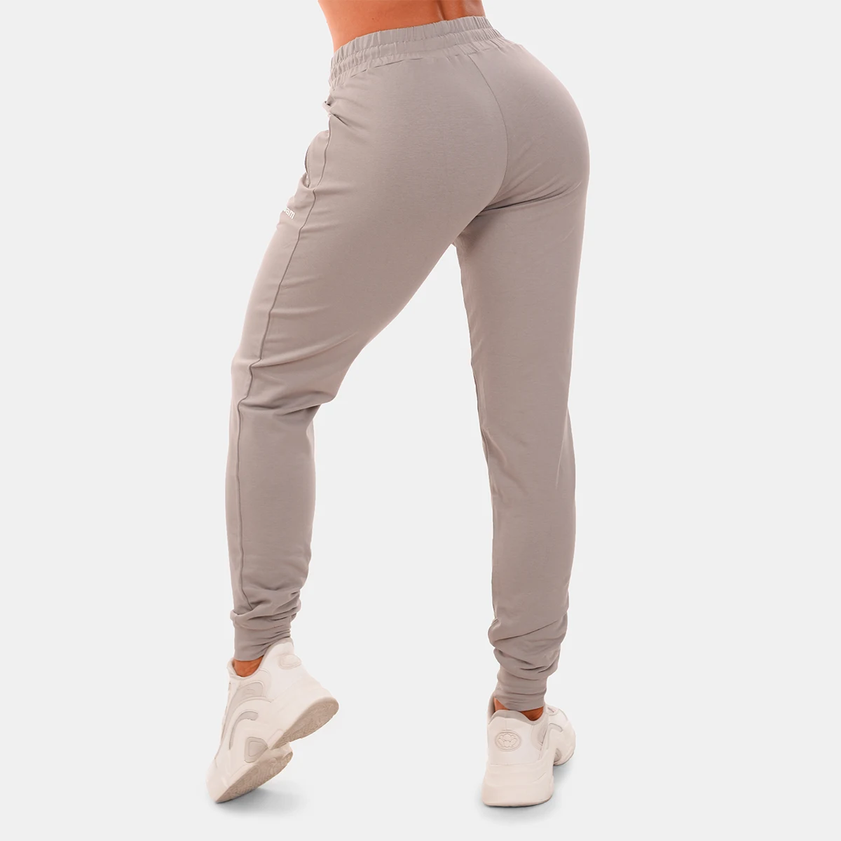 GymBeam Damskie spodnie dresowe TRN grey · záber 2