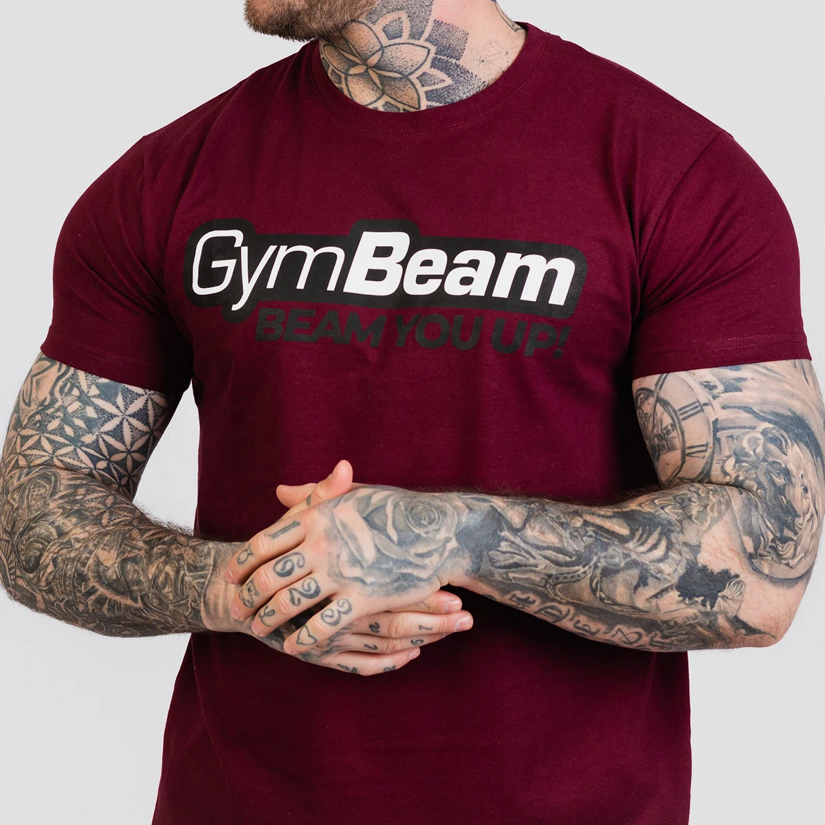 GymBeam Beam T-shirt Burgundy - Kolor: Czerwony | Waga: 0,22 g | Opakowanie: 100 · záber 2