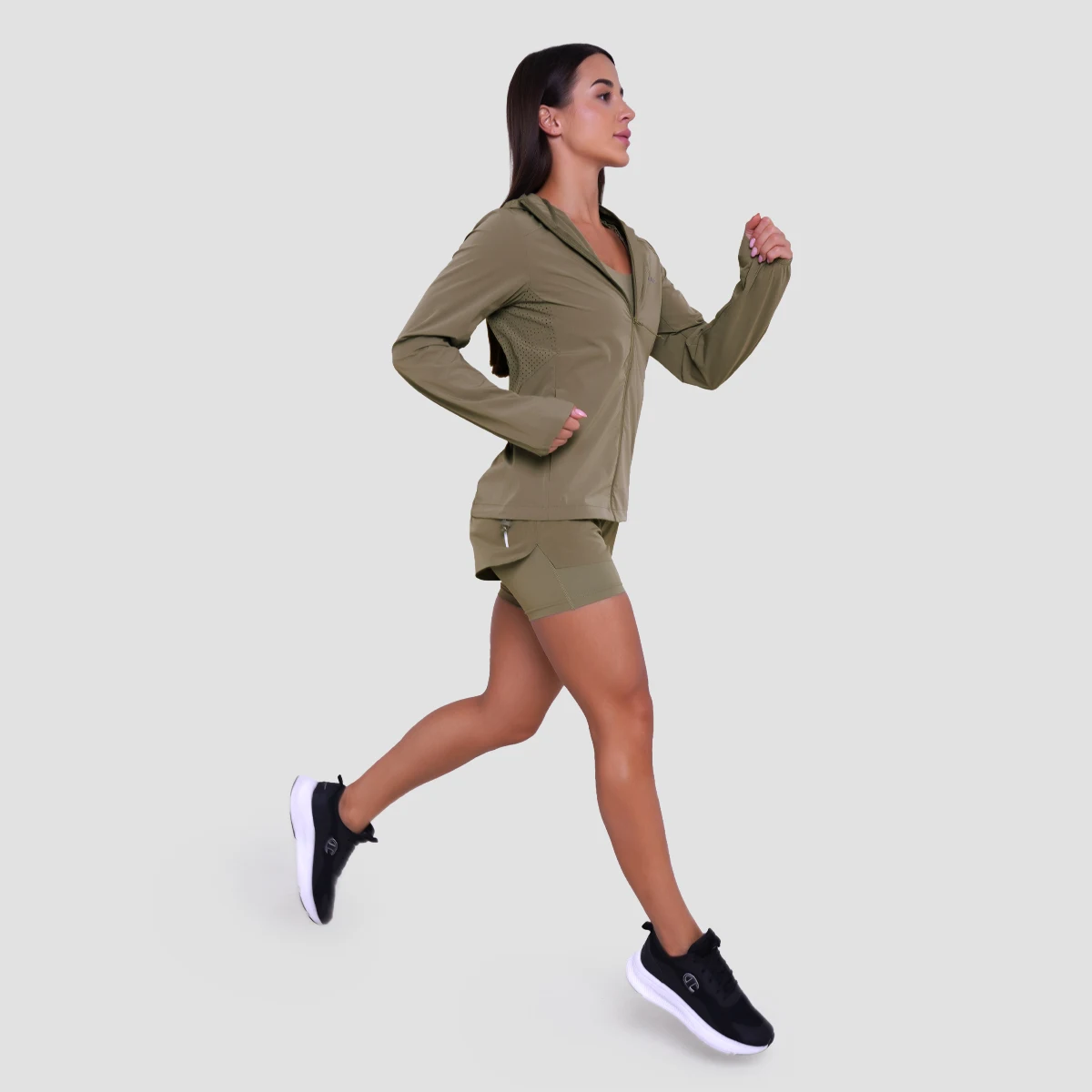 GymBeam Women‘s Pulse Running Jacket Vetiver - Rozmiar: M | Kolor: Zielony | Waga: 0,21 g | Opakowanie: 45 · záber 5
