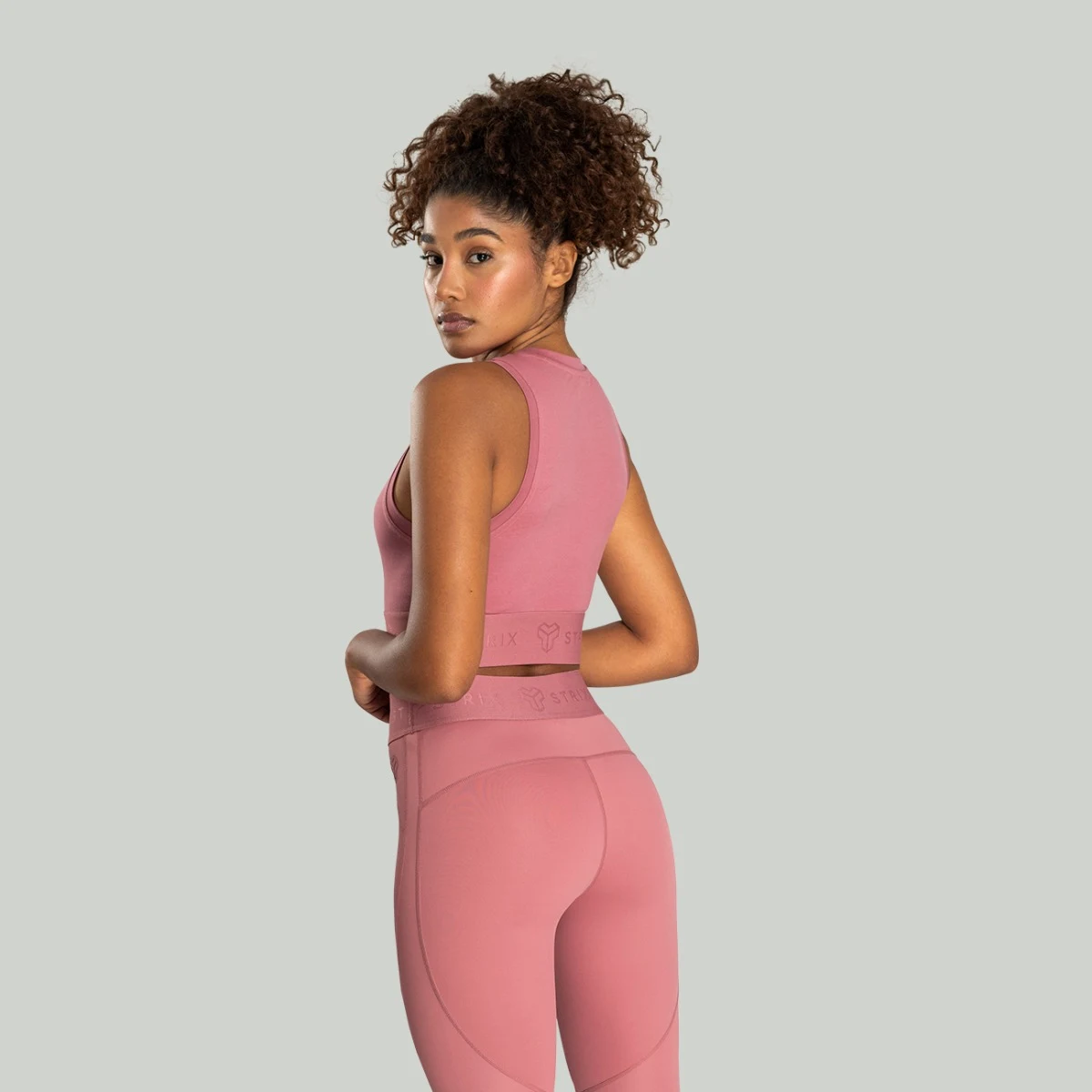STRIX Women‘s Nebula Sports Top indian red · záber 3
