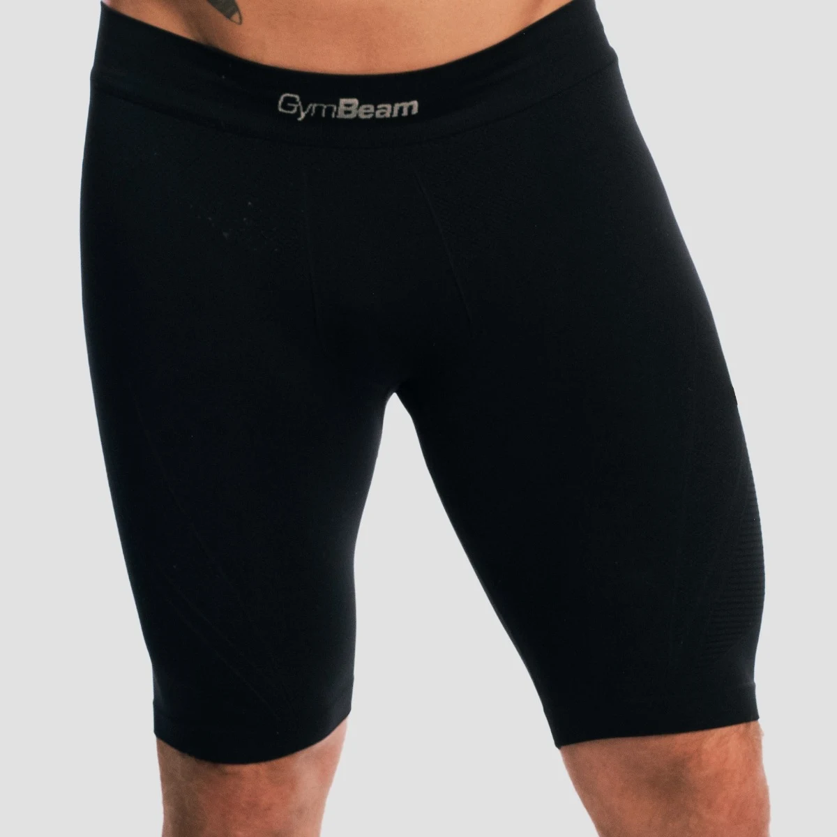 GymBeam Fuse Shorts Black - Rozmiar: S | Kolor: Czarny | Waga: 0,08 g | Opakowanie: 50 · záber 2
