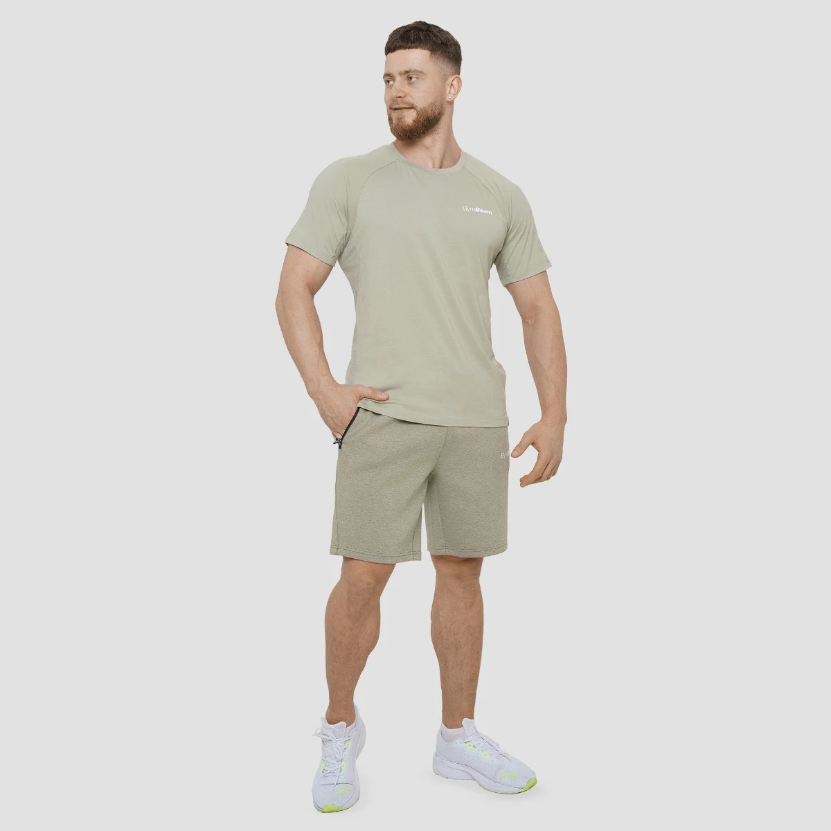 GymBeam Men‘s Agile T-shirt Sage - Rozmiar: XL | Kolor: Zielony | Waga: 0,16 g | Opakowanie: 40 · záber 5