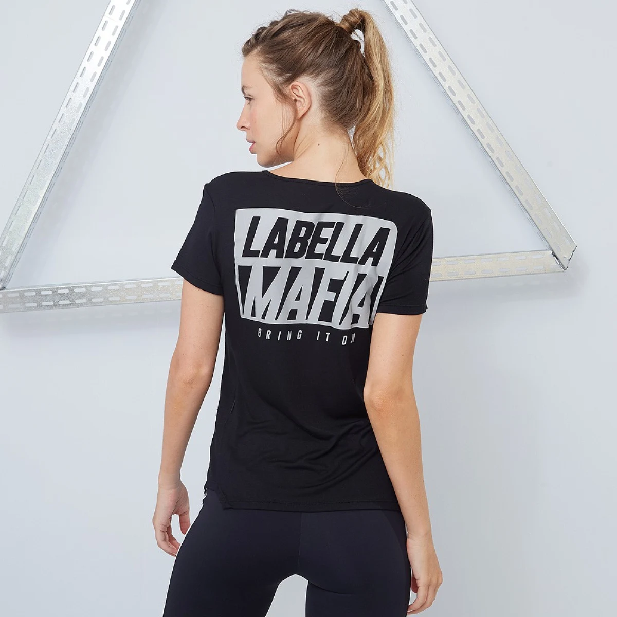 LABELLAMAFIA Koszulka damska Essentials Black · záber 2