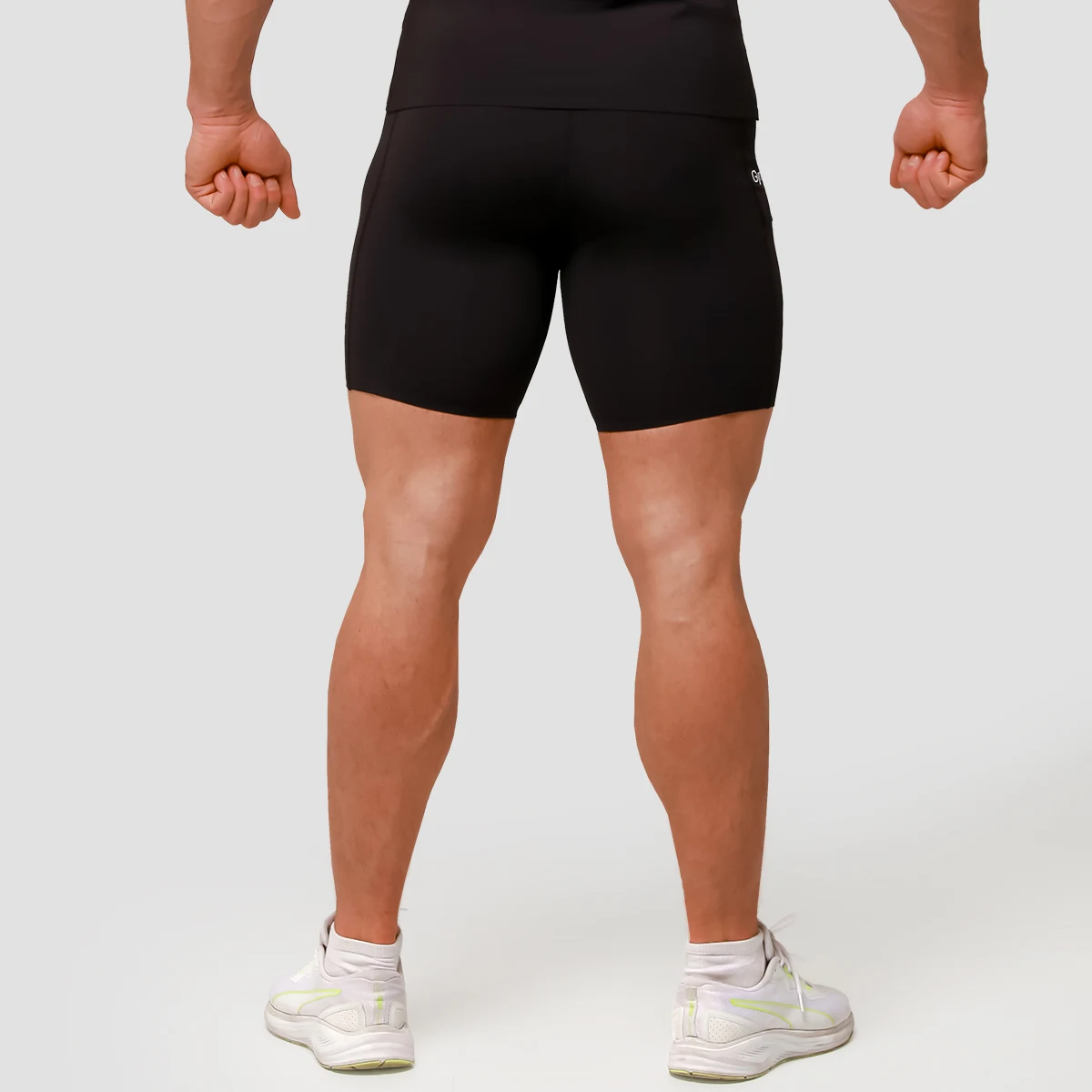 GymBeam Mid Compression Shorts Black - Rozmiar: L | Kolor: Czarny | Waga: 0,12 g | Opakowanie: 80 · záber 3