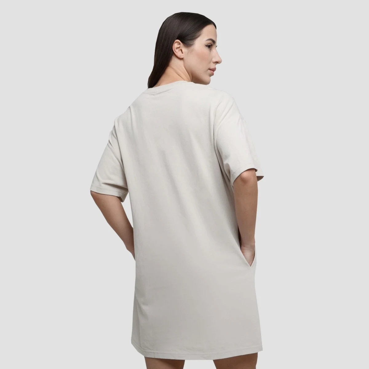GymBeam Women‘s Agile T-shirt Dress Desert - Rozmiar: L | Kolor: Béžová | Waga: 0,308 g · záber 3
